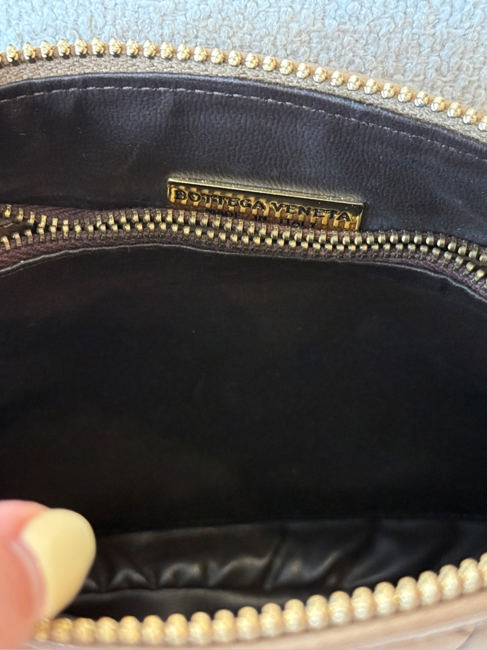 Authentic Vintage Bottega Veneta Intrecciato Crossbody Bag - Picture 8 of 11